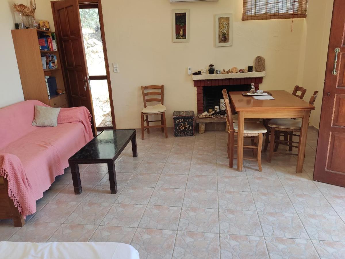 Villa Stone House Triopetra Esterno foto